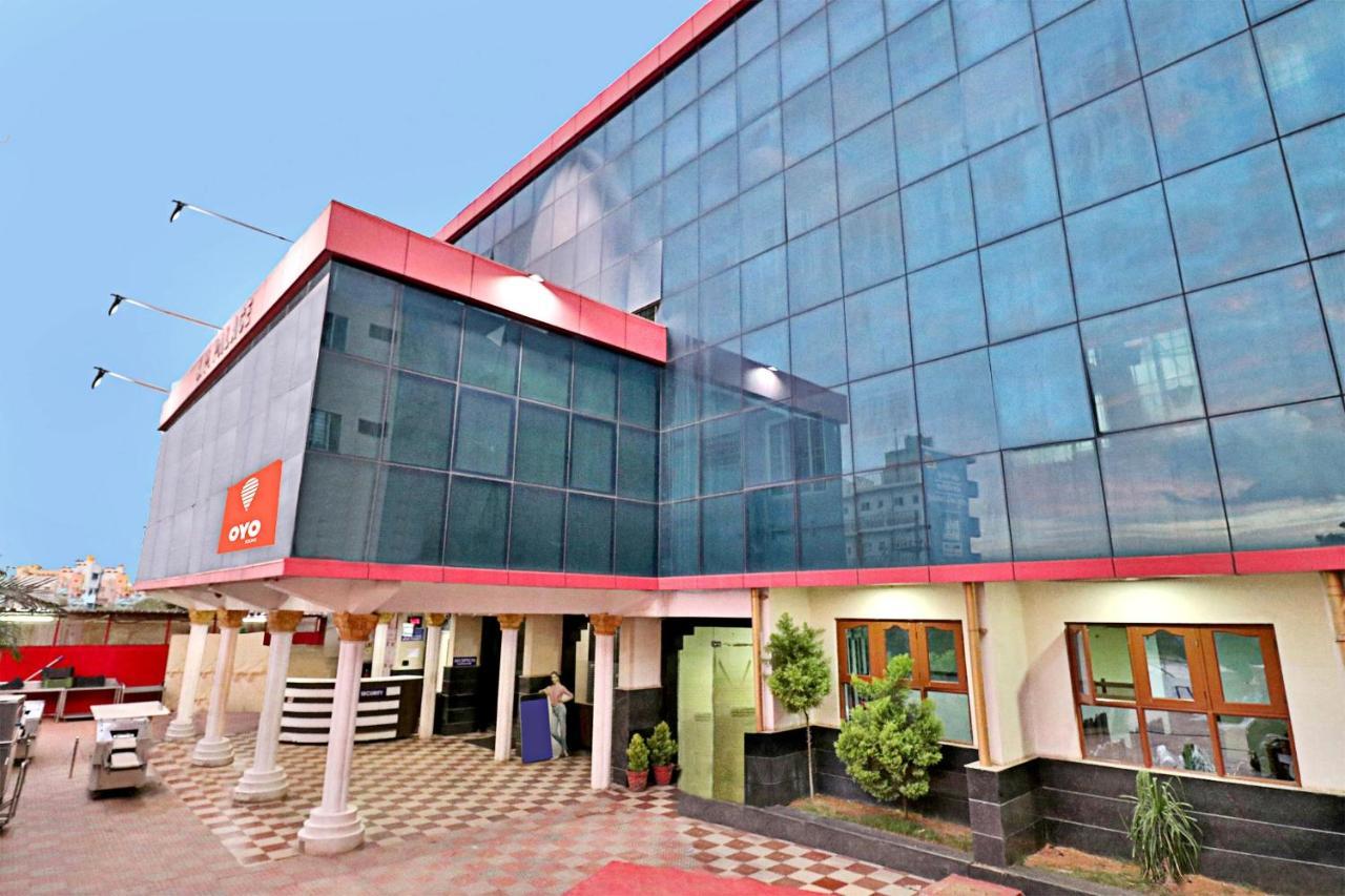 Oyo J P Palace Hotel Dod Ballapur Ngoại thất bức ảnh