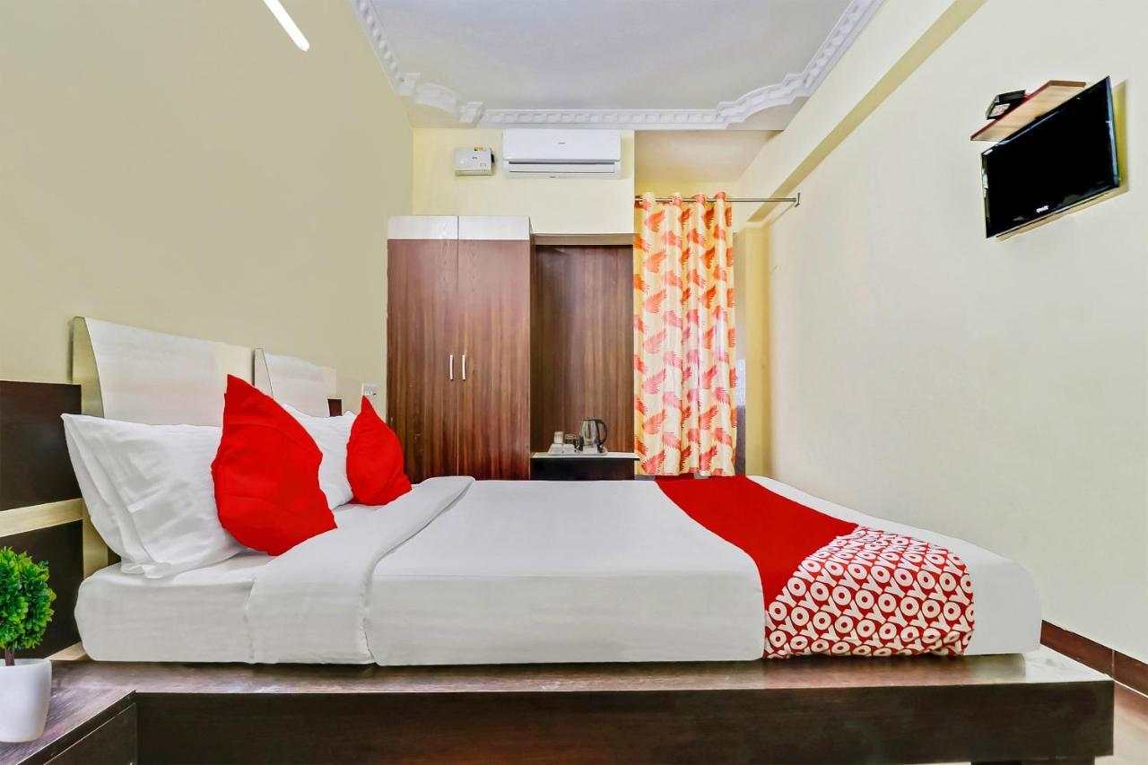 Oyo J P Palace Hotel Dod Ballapur Ngoại thất bức ảnh
